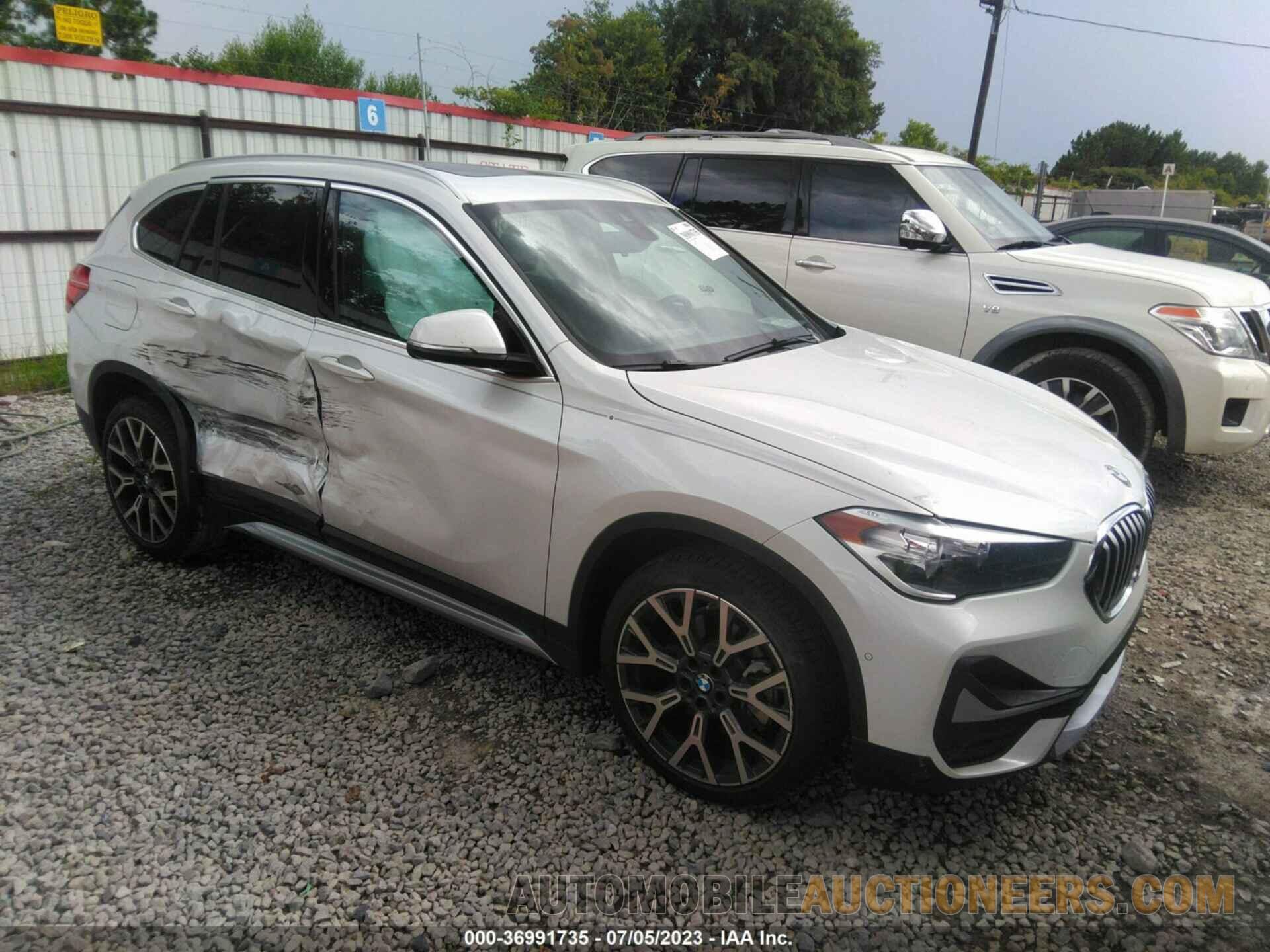 WBXJG7C01M5S75229 BMW X1 2021