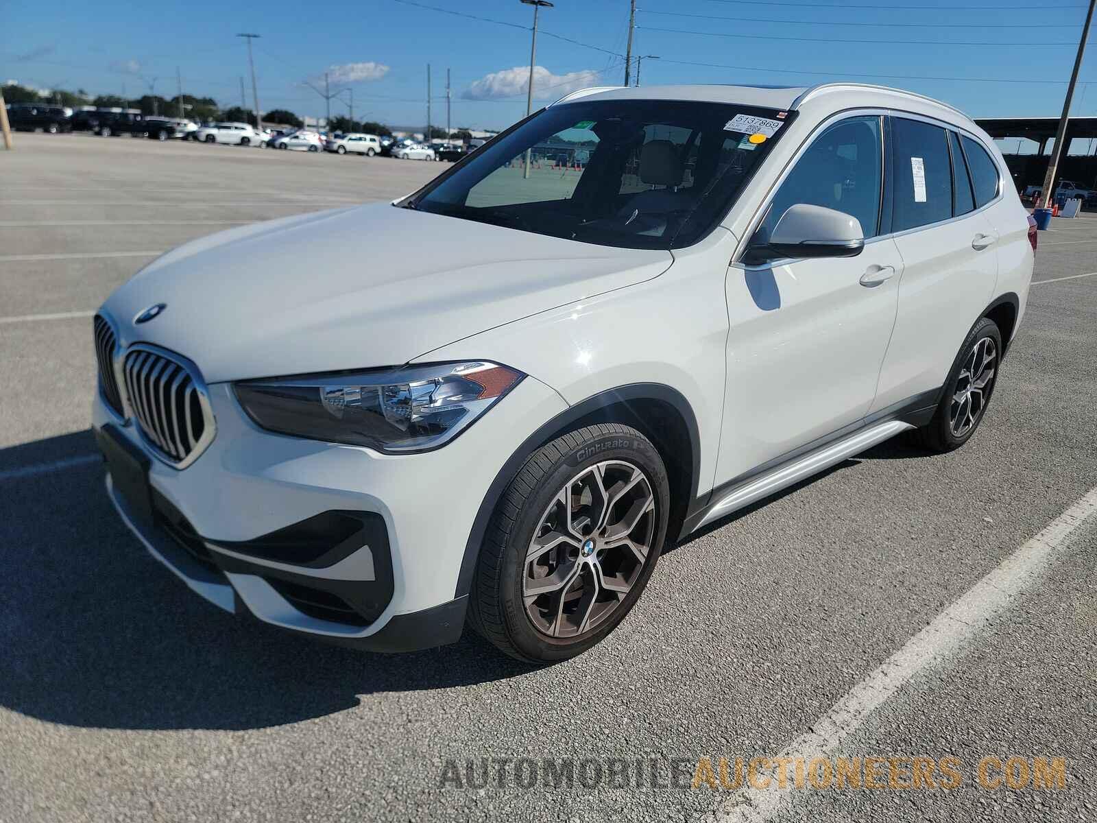 WBXJG7C01M5S95934 BMW X1 2021