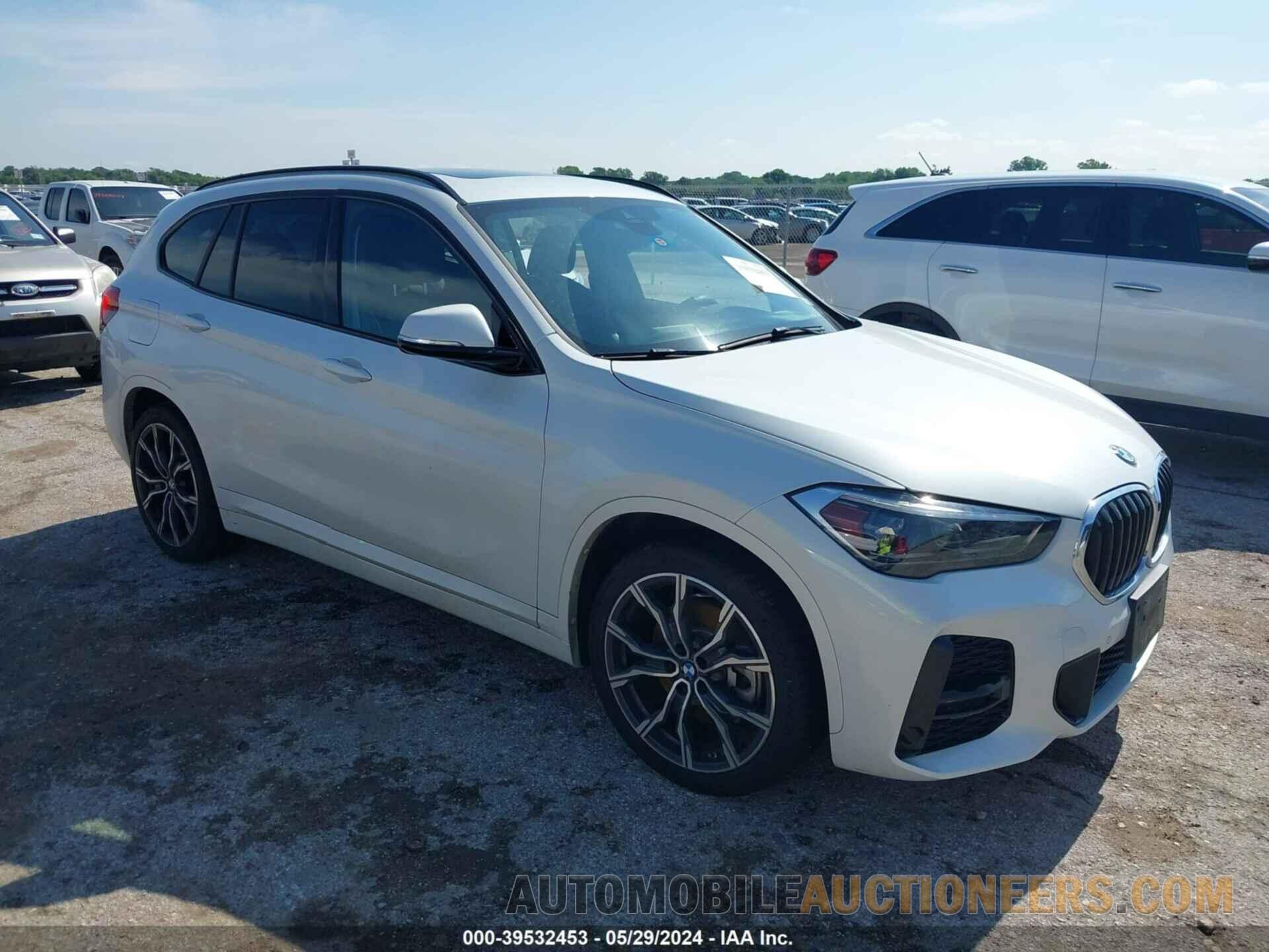 WBXJG7C01M5T32836 BMW X1 2021