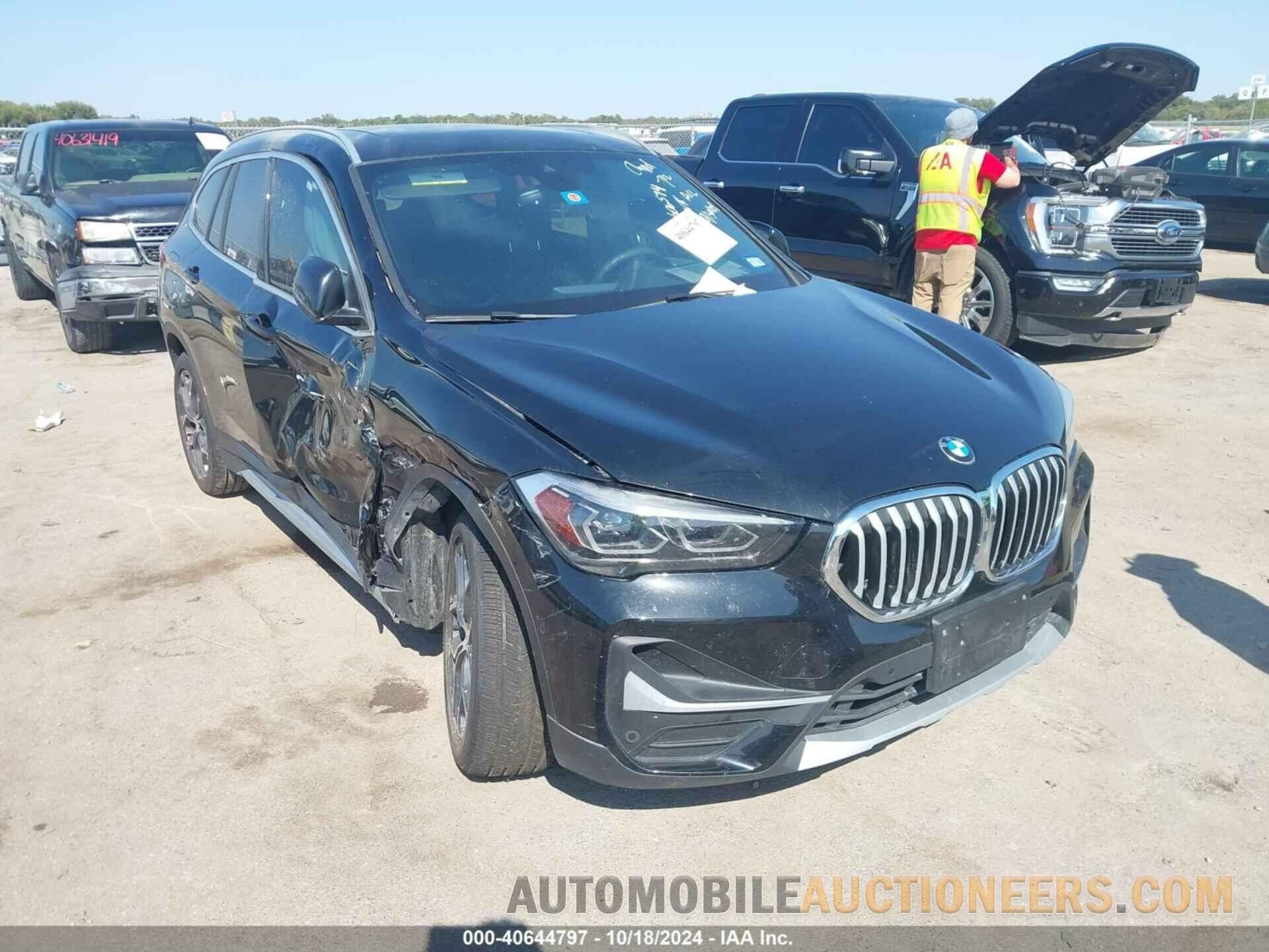 WBXJG7C01M5T43139 BMW X1 2021