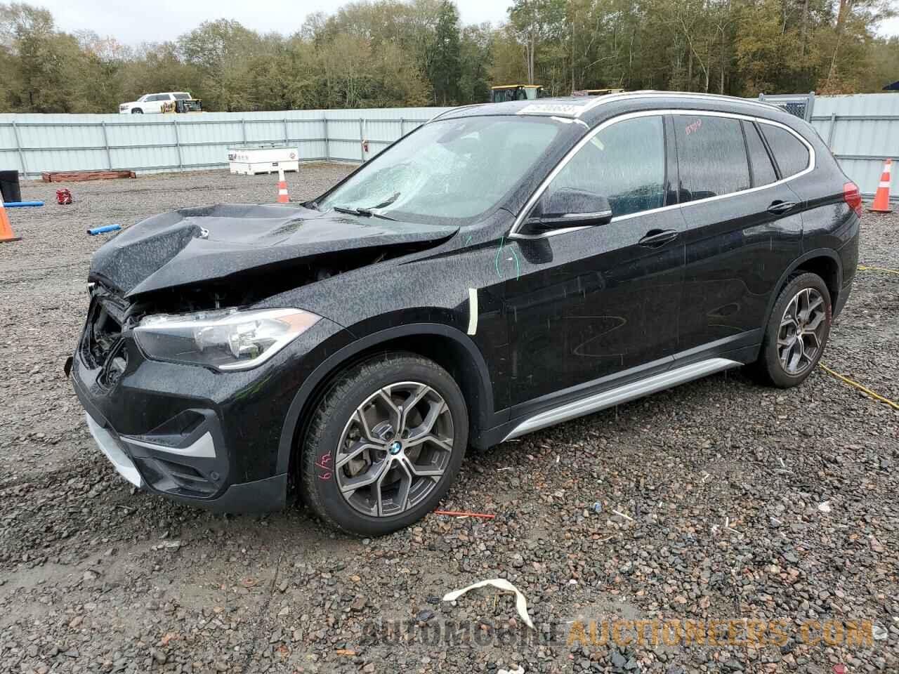 WBXJG7C02M5S29456 BMW X1 2021