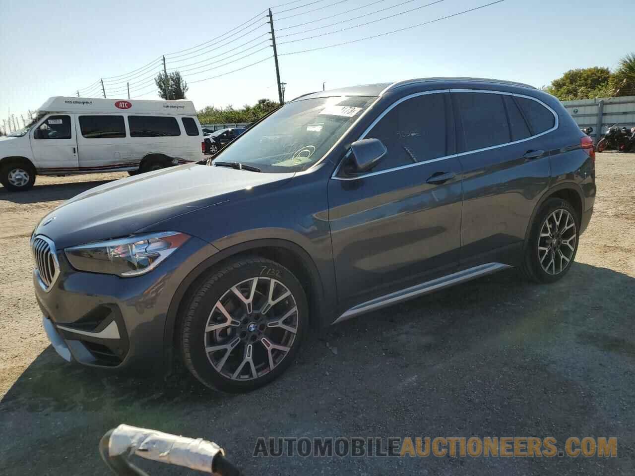 WBXJG7C03M5S10771 BMW X1 2021