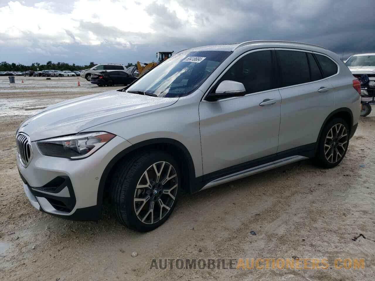 WBXJG7C03M5S85602 BMW X1 2021