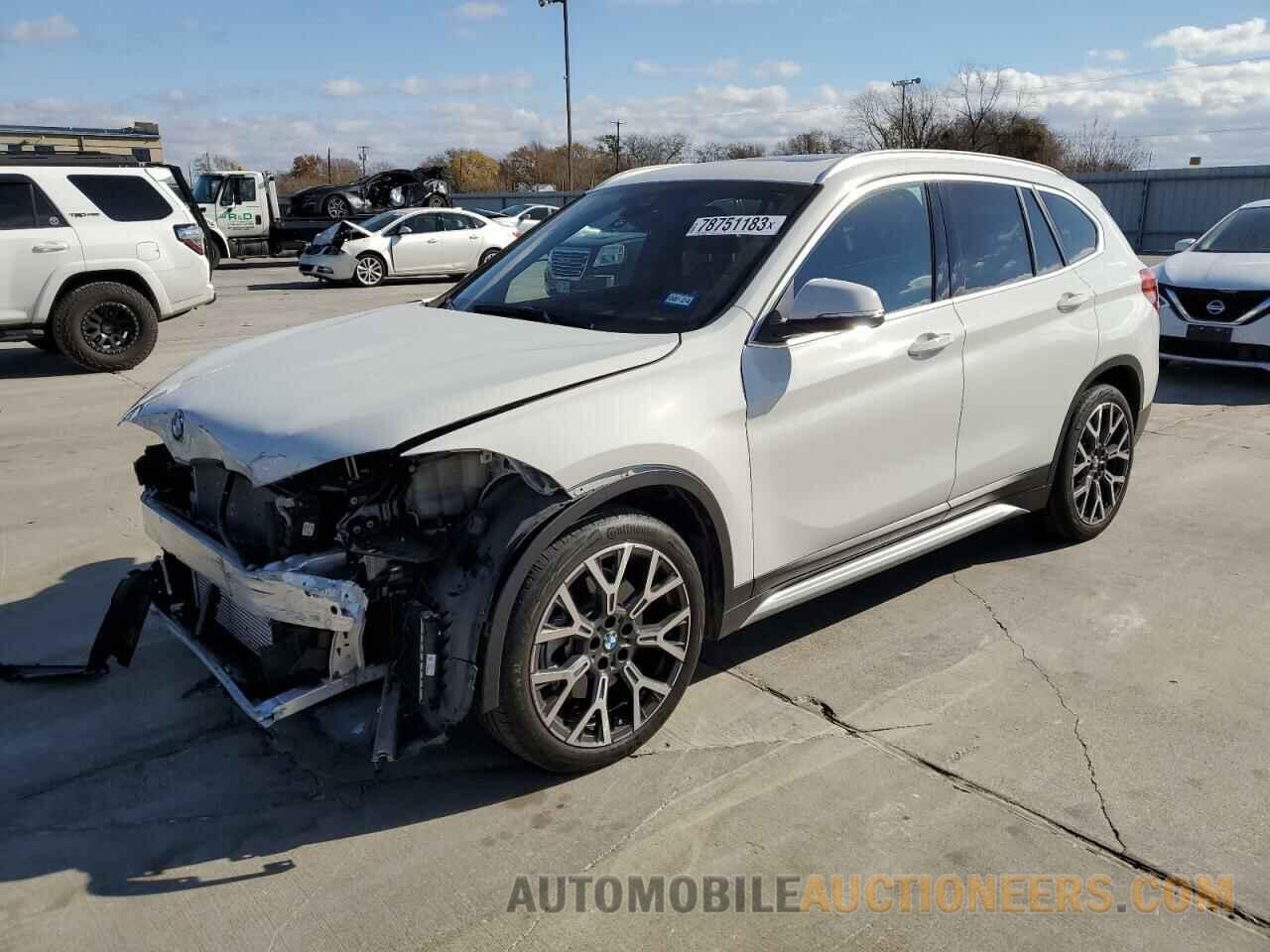 WBXJG7C03M5T25757 BMW X1 2021