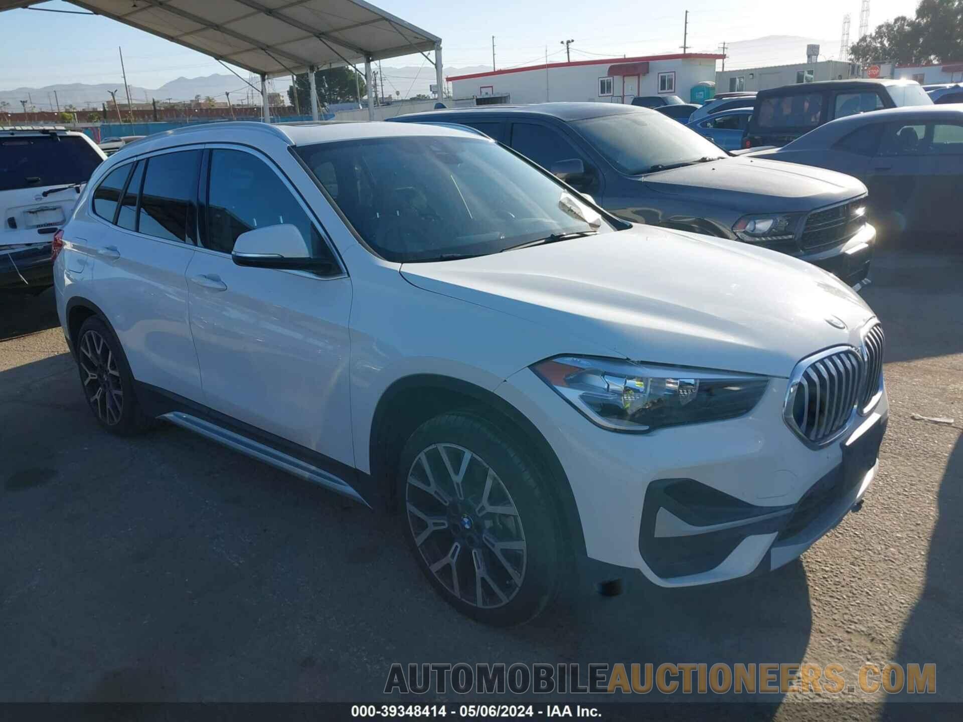 WBXJG7C04M5S61566 BMW X1 2021