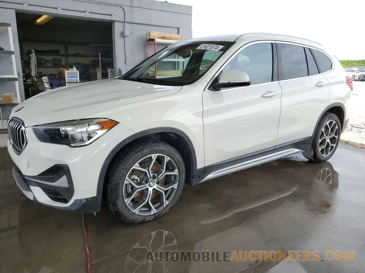 WBXJG7C04M5T00219 BMW X1 2021