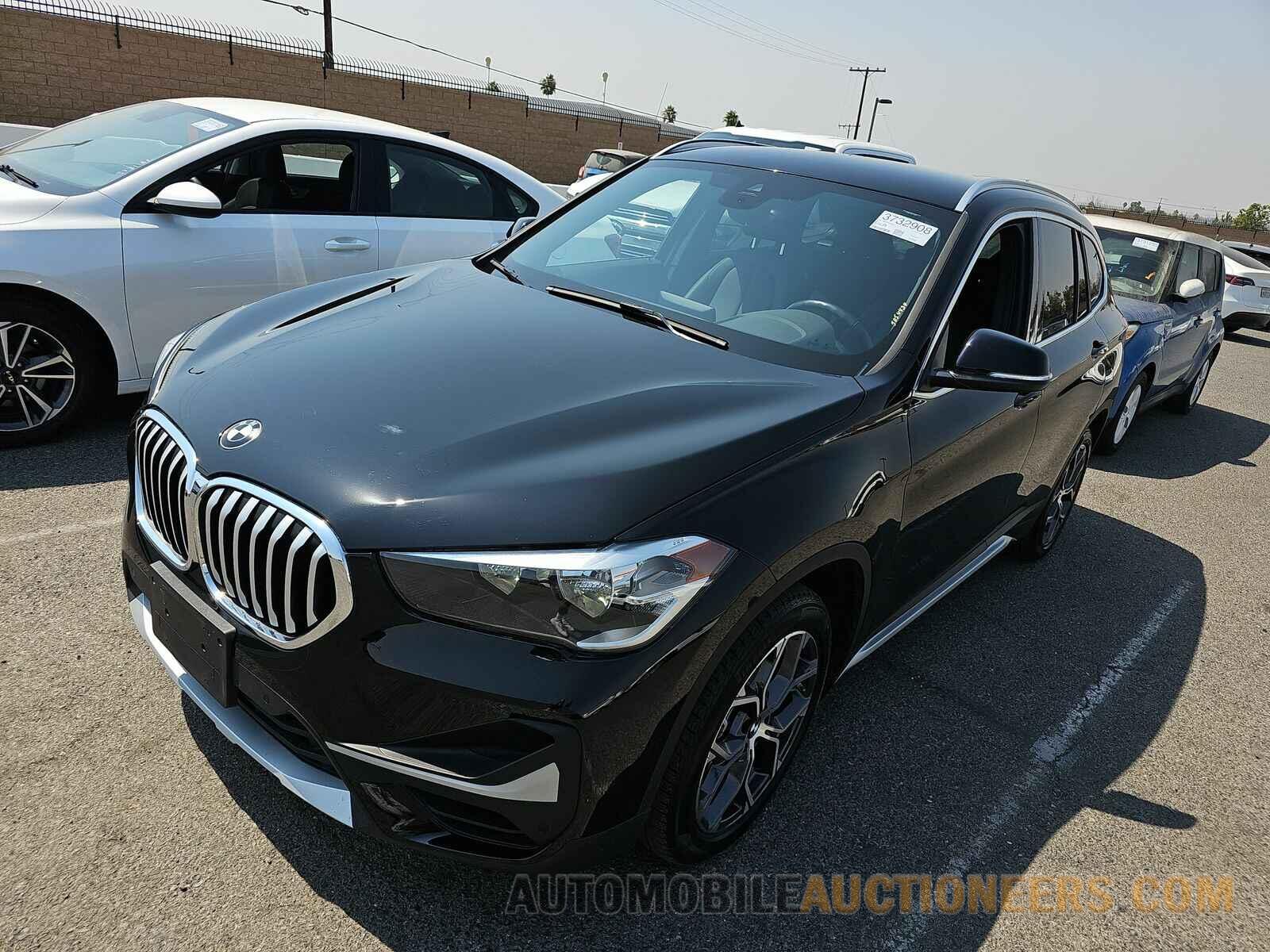 WBXJG7C04M5T57553 BMW X1 2021