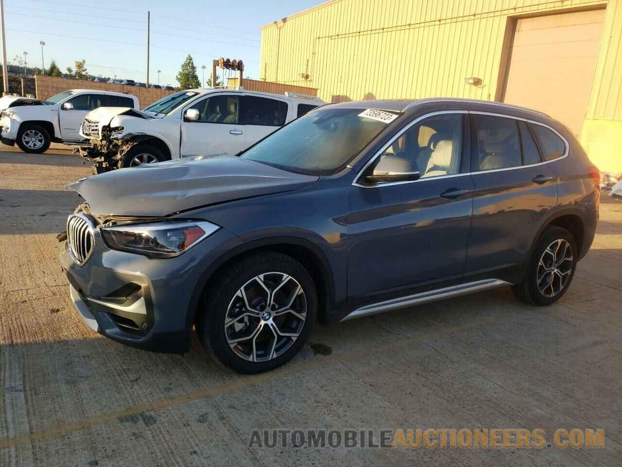 WBXJG7C04M5T85384 BMW X1 2021