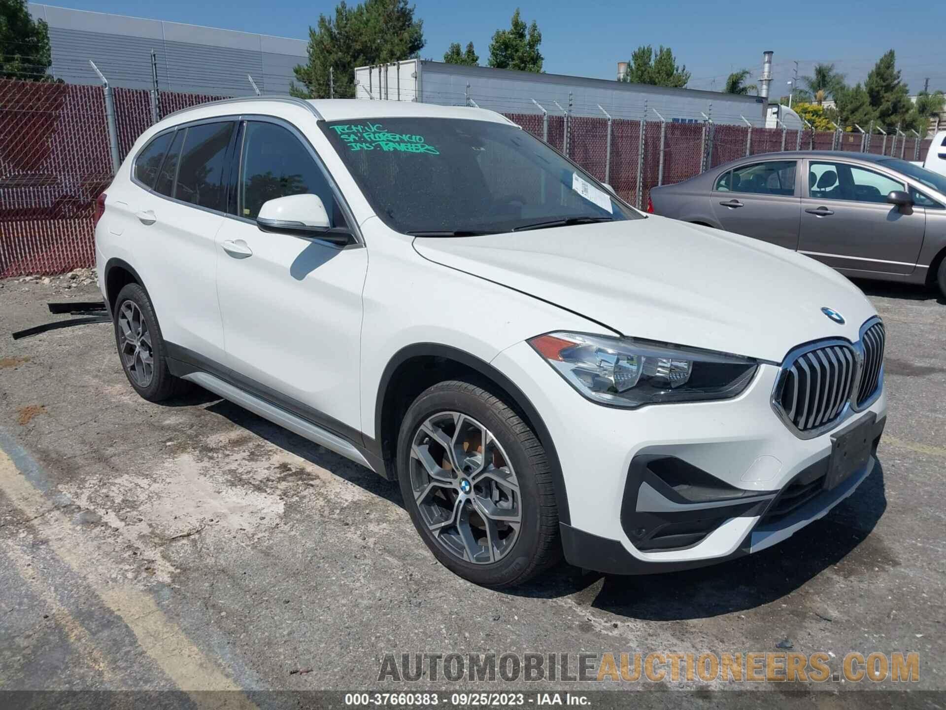 WBXJG7C04N5V21613 BMW X1 2022