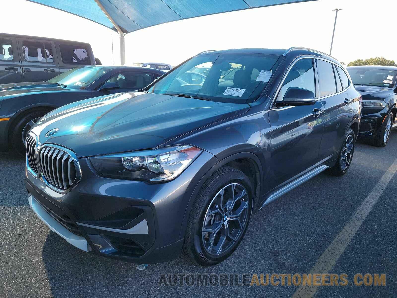 WBXJG7C05N5V40414 BMW X1 2022