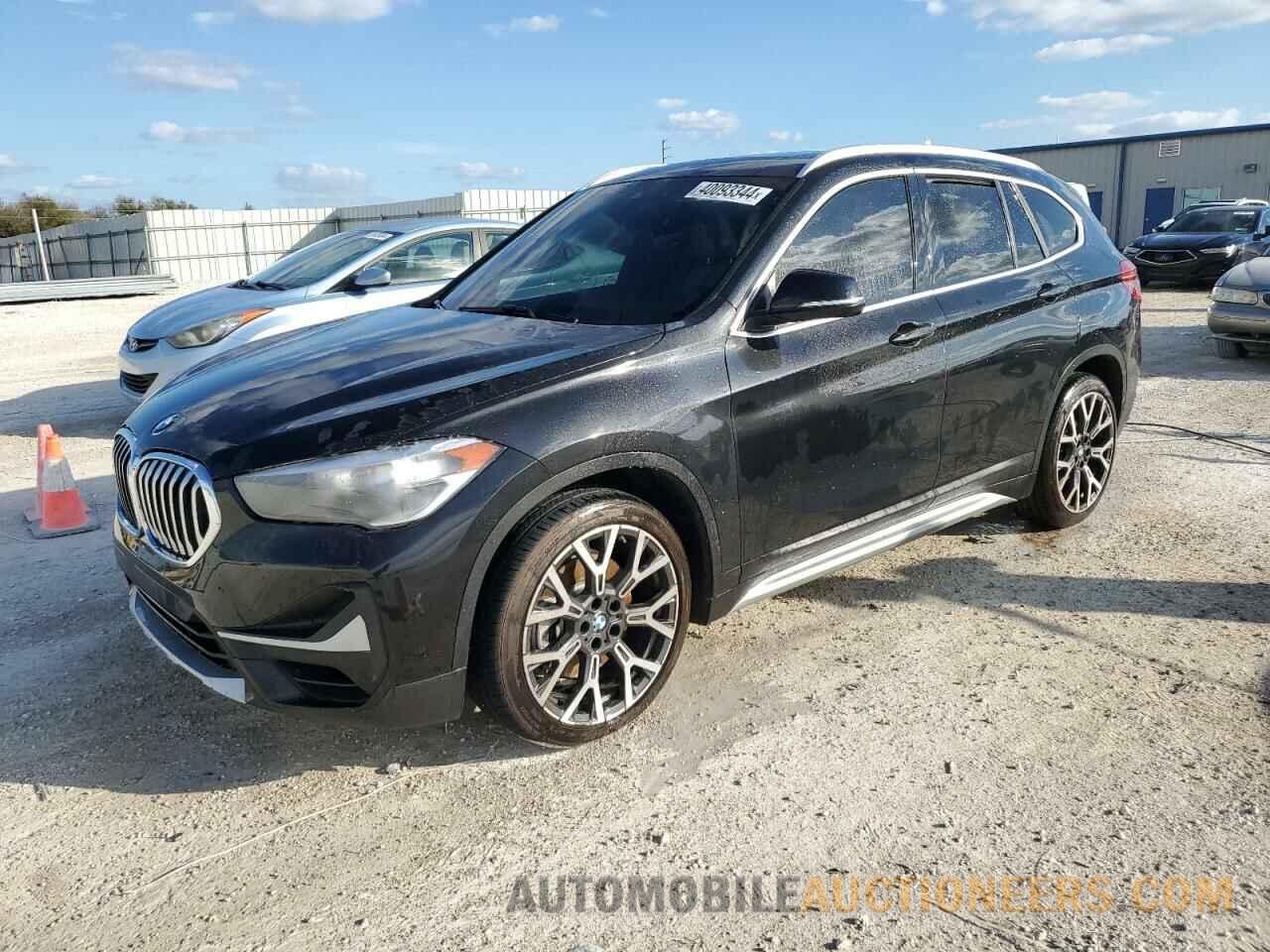 WBXJG7C06M5S16693 BMW X1 2021