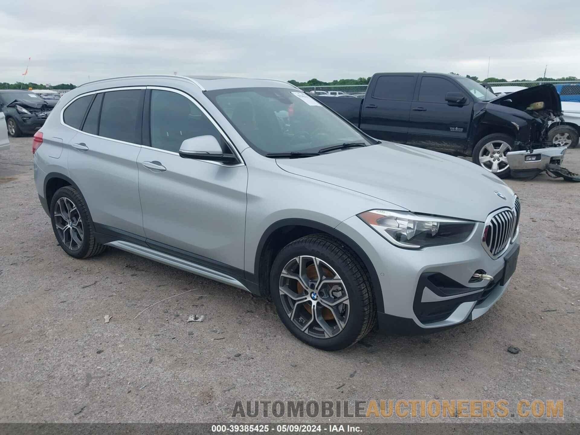 WBXJG7C06M5S21165 BMW X1 2021