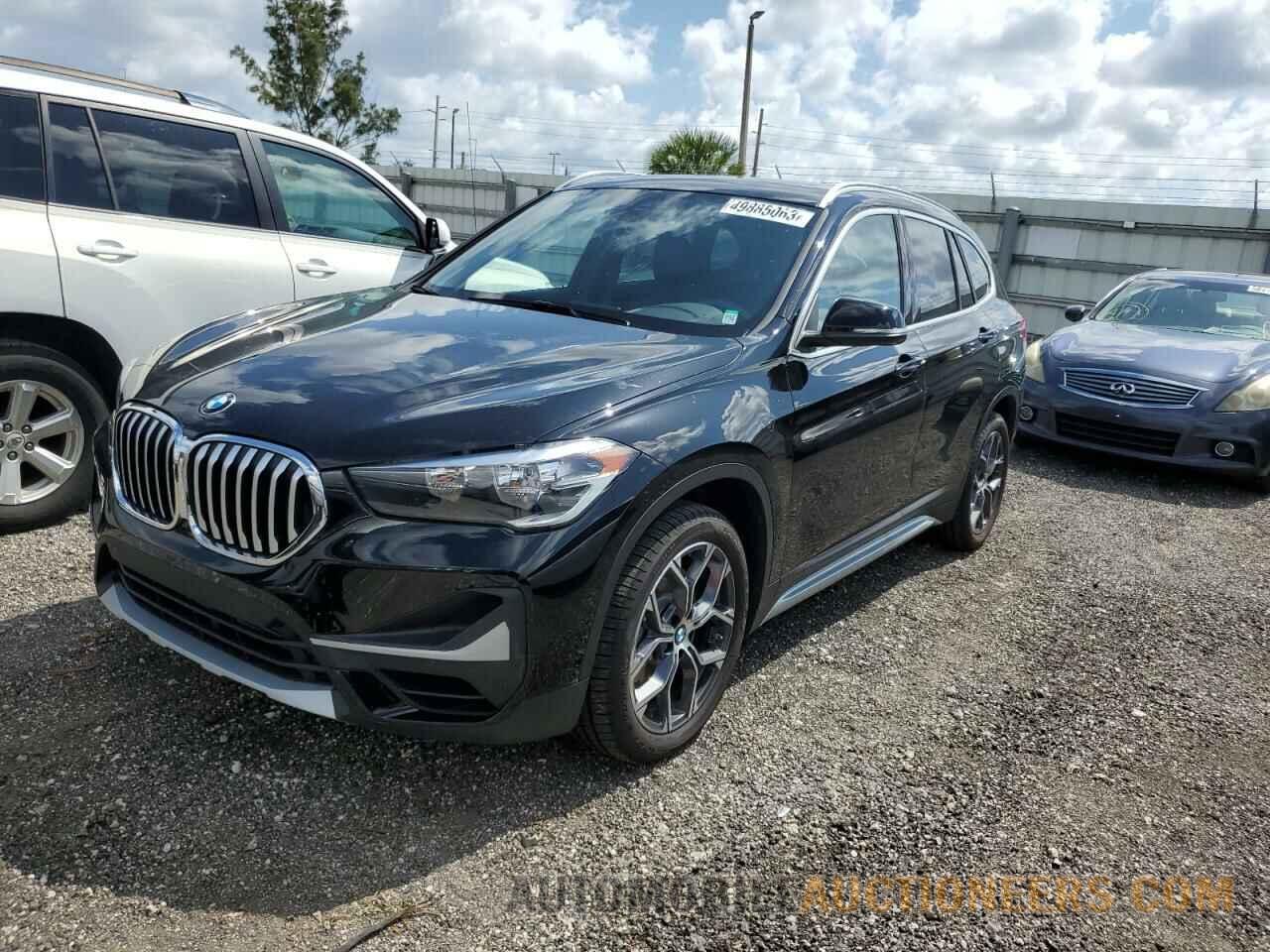 WBXJG7C06M5T74404 BMW X1 2021