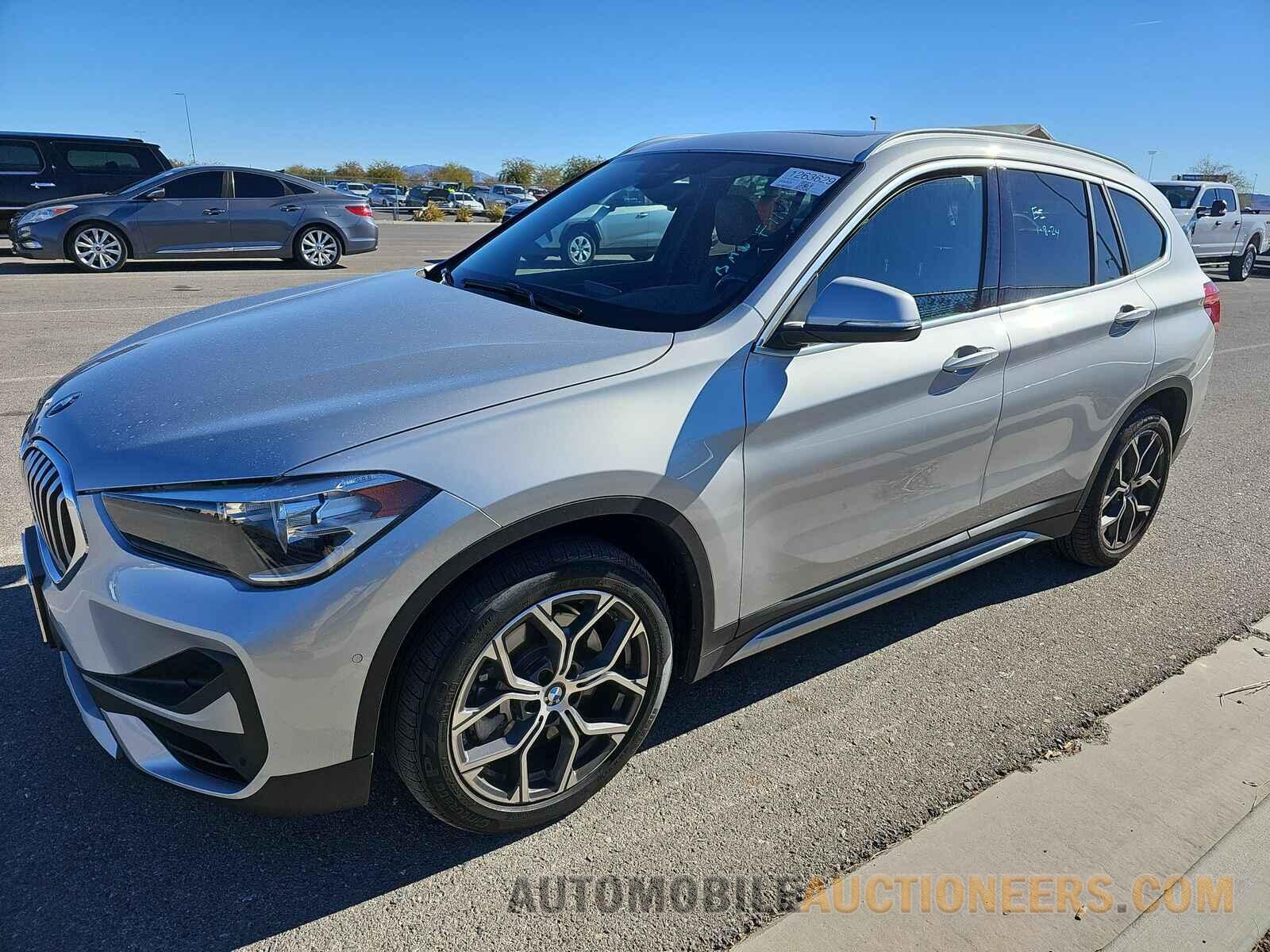 WBXJG7C07M5S54899 BMW X1 2021