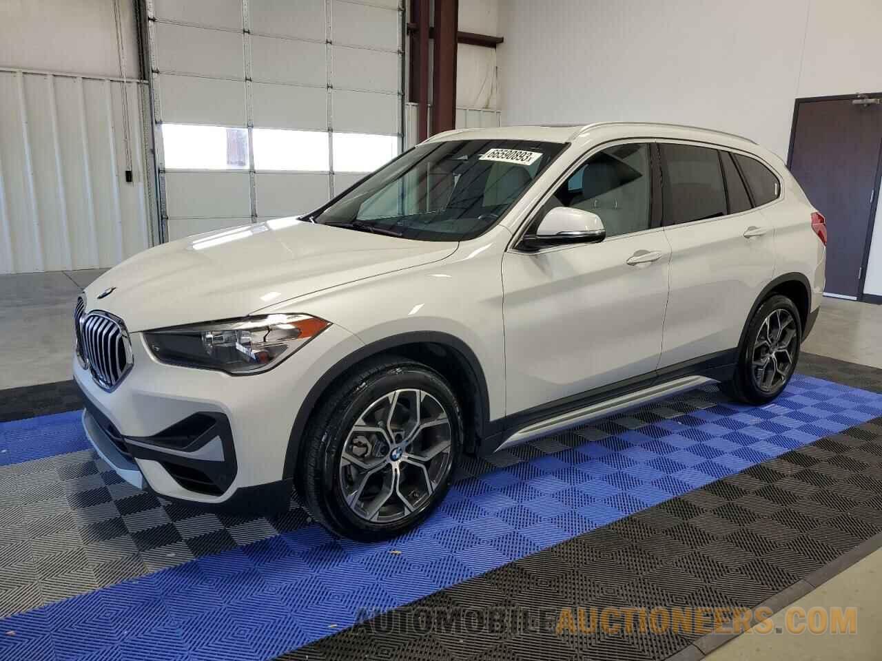 WBXJG7C07N5V22254 BMW X1 2022