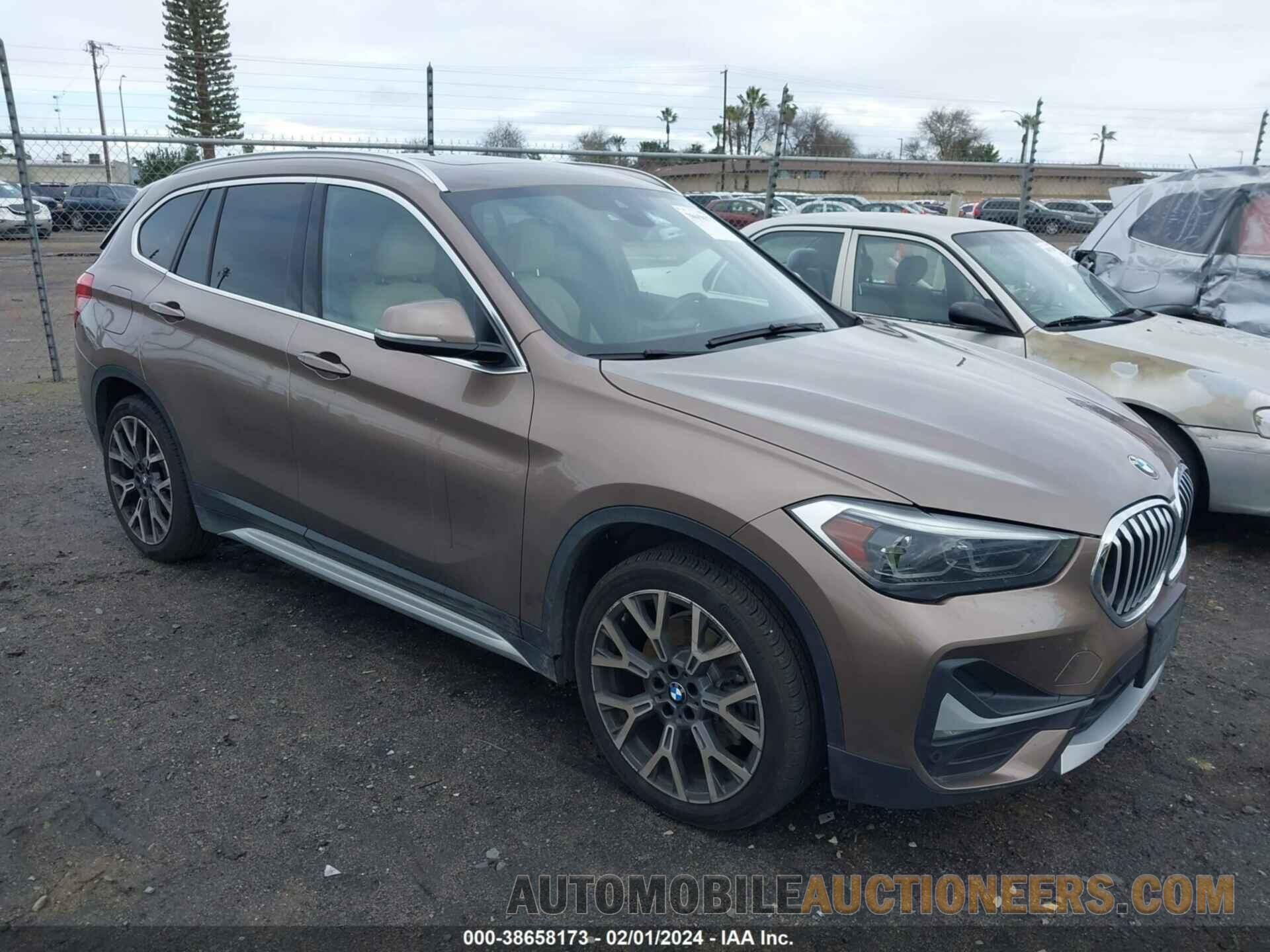 WBXJG7C08L5R24586 BMW X1 2020