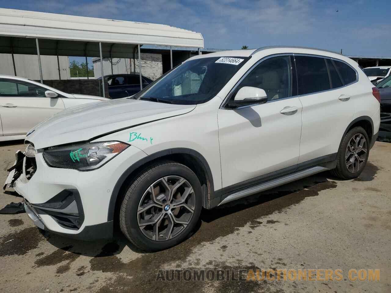 WBXJG7C08L5R26693 BMW X1 2020