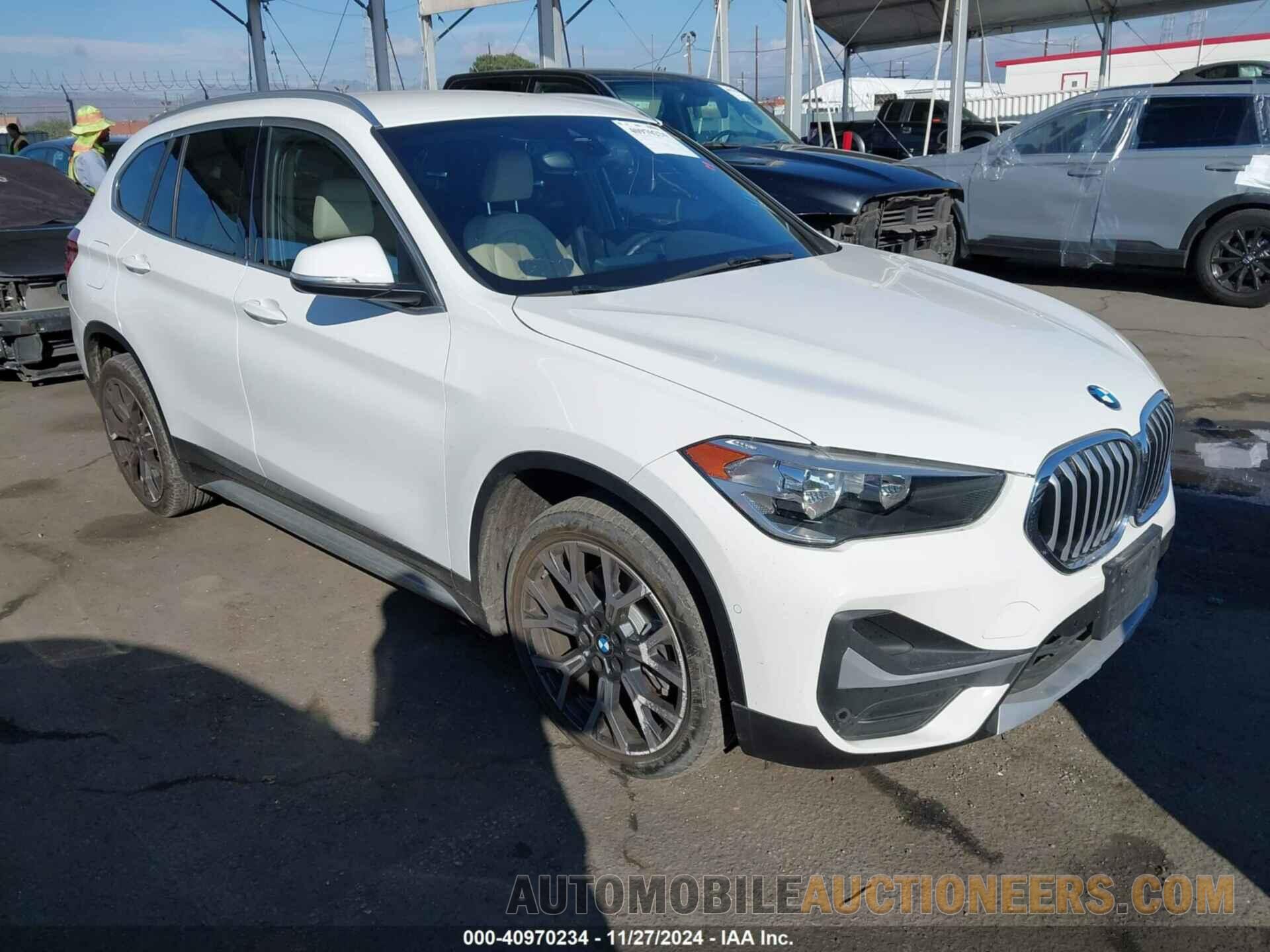 WBXJG7C08M5S59786 BMW X1 2021