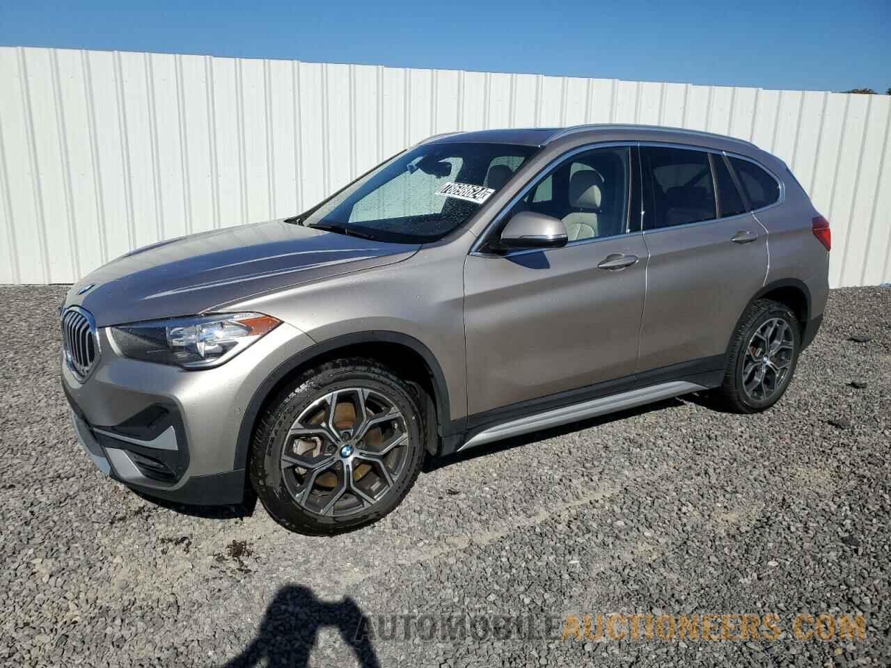 WBXJG7C08M5U27667 BMW X1 2021