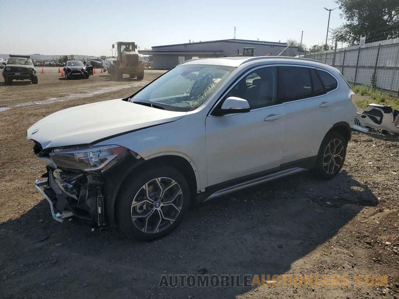 WBXJG7C08N5V35207 BMW X1 2022