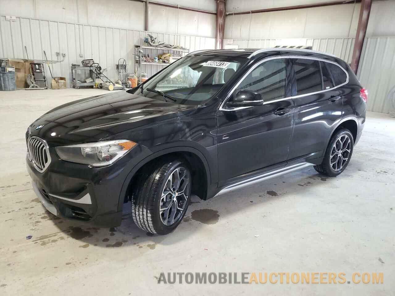 WBXJG7C09N5V40805 BMW X1 2022