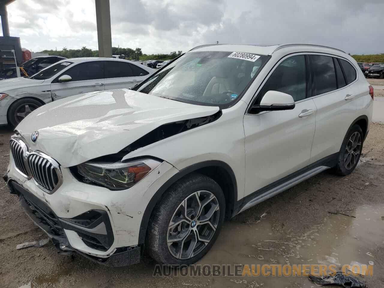 WBXJG7C0XN5U93655 BMW X1 2022