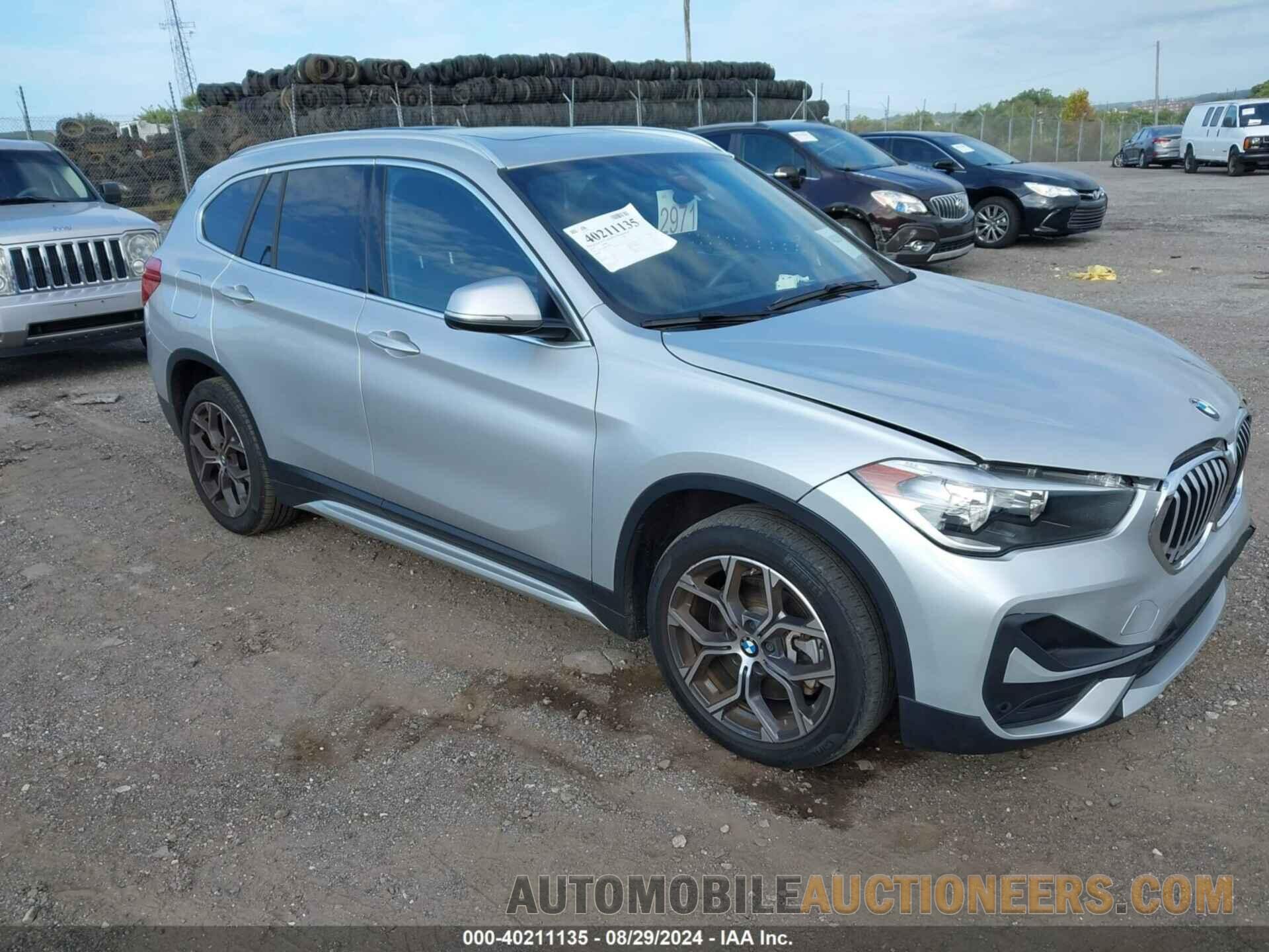 WBXJG9C00M5S53105 BMW X1 2021