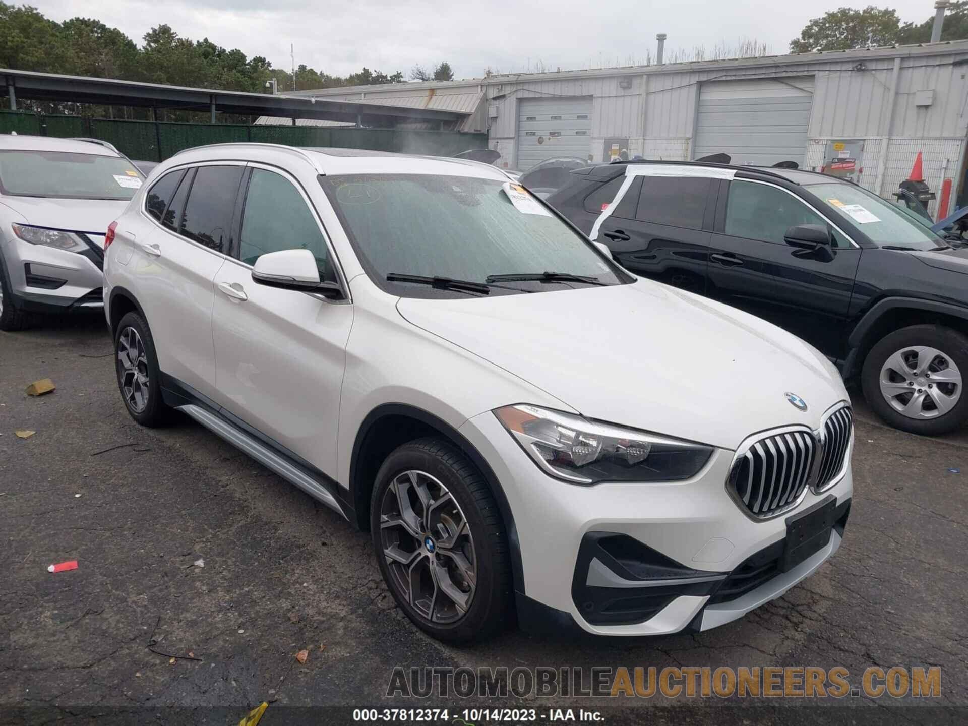 WBXJG9C00M5S78814 BMW X1 2021