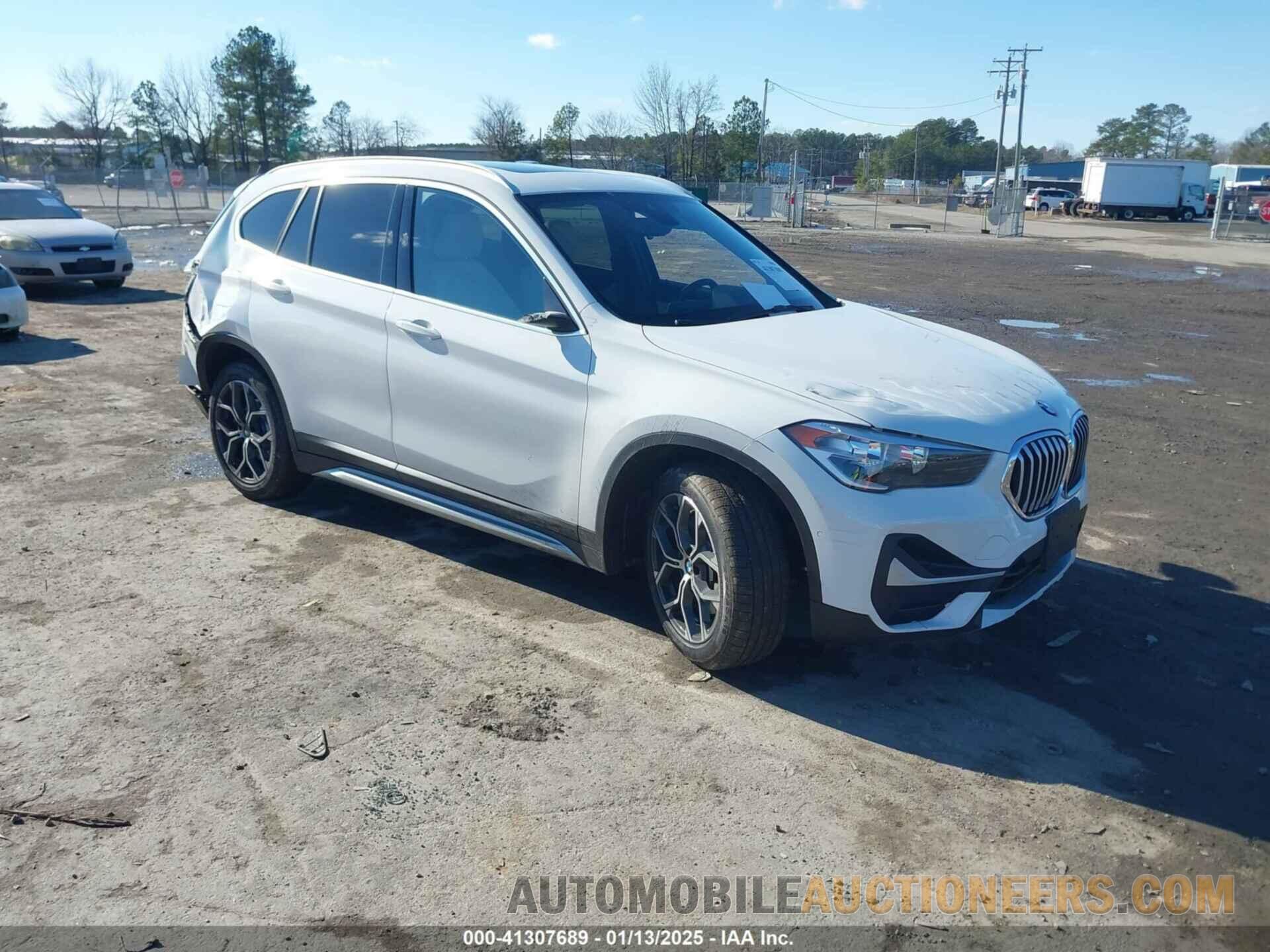 WBXJG9C00M5U27545 BMW X1 2021