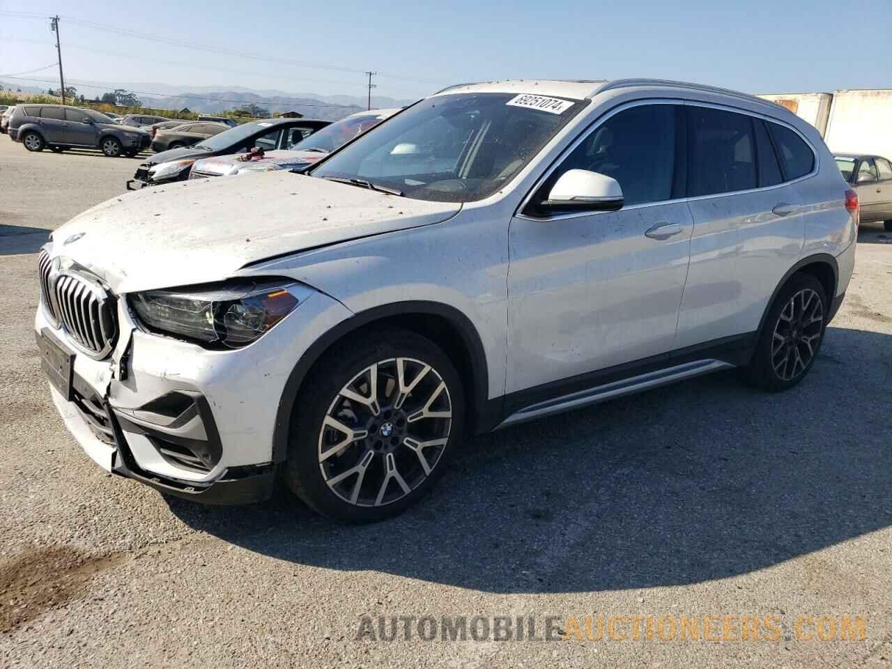 WBXJG9C00M5U30090 BMW X1 2021