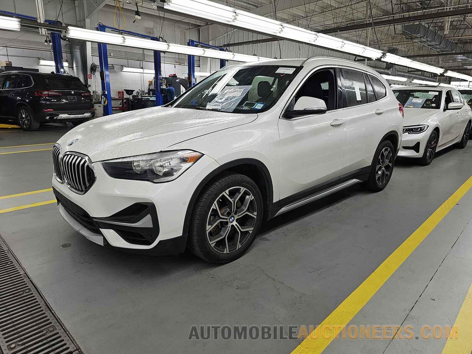 WBXJG9C00N5U65231 BMW X1 2022