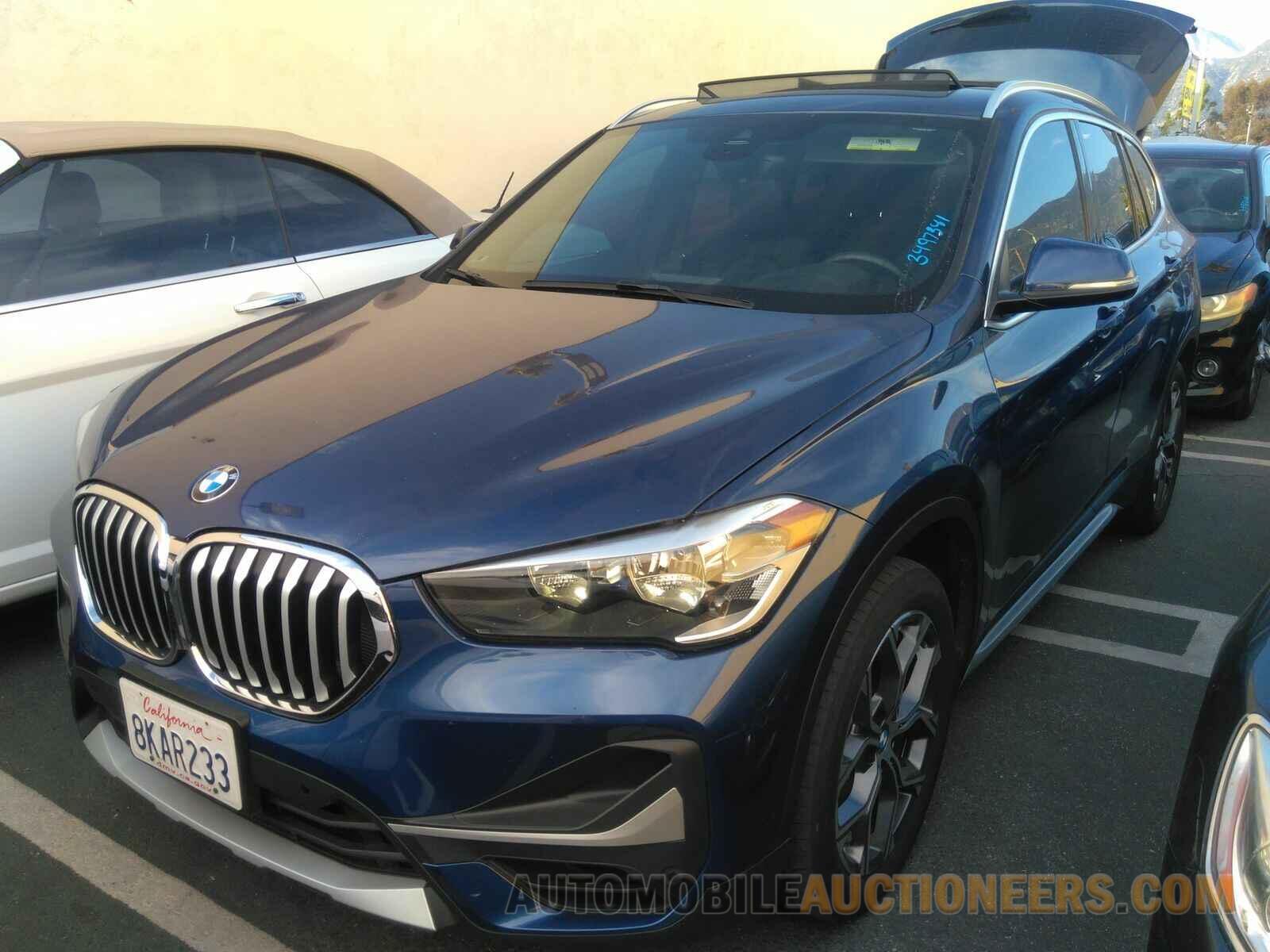 WBXJG9C02M5S27041 BMW X1 2021