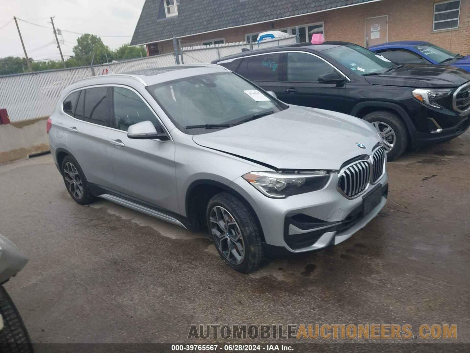 WBXJG9C02M5S55115 BMW X1 2021