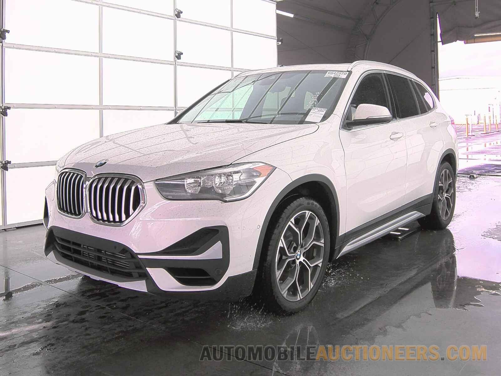 WBXJG9C02N5U84945 BMW X1 2022