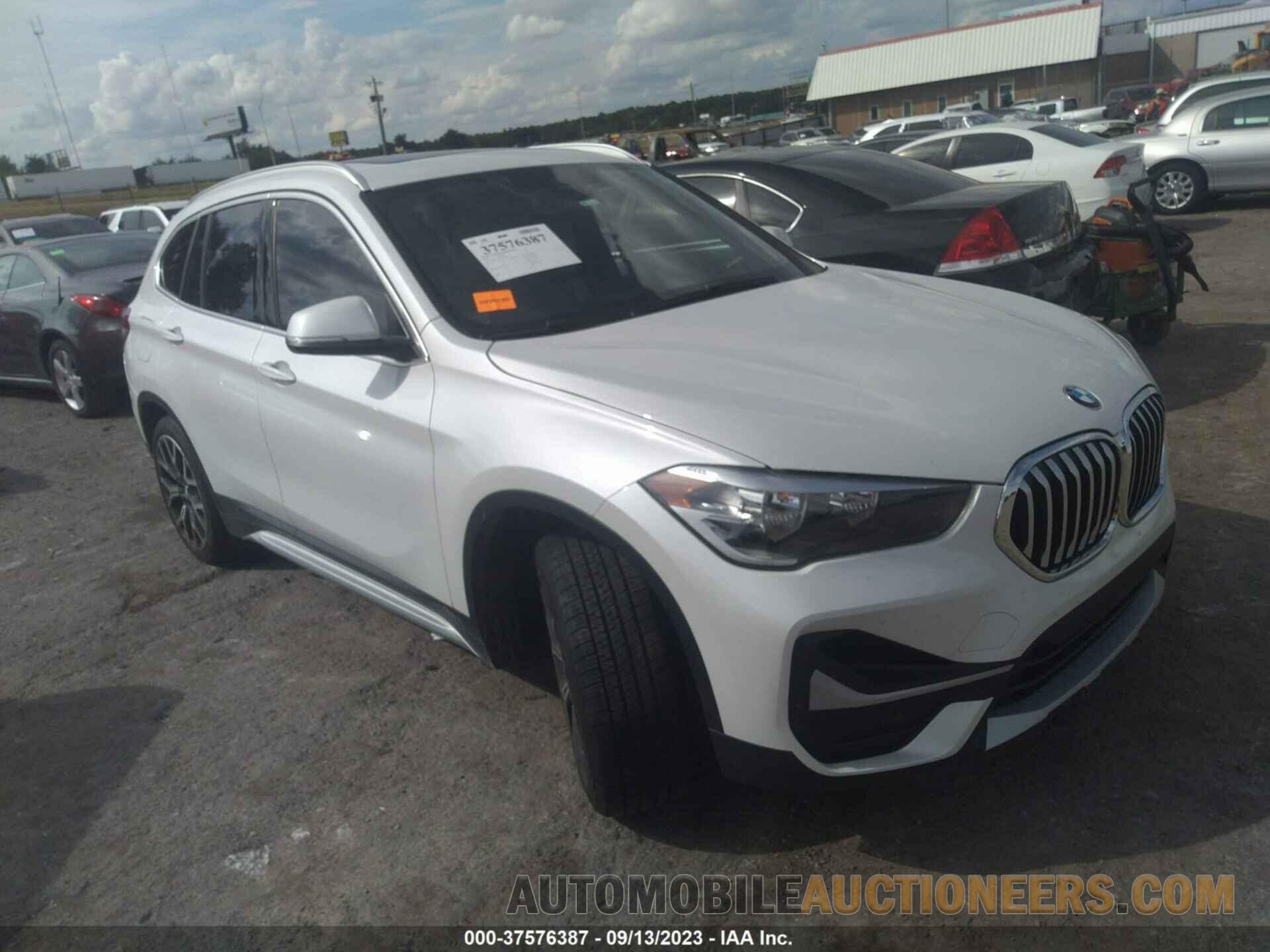 WBXJG9C03M5S24701 BMW X1 2021