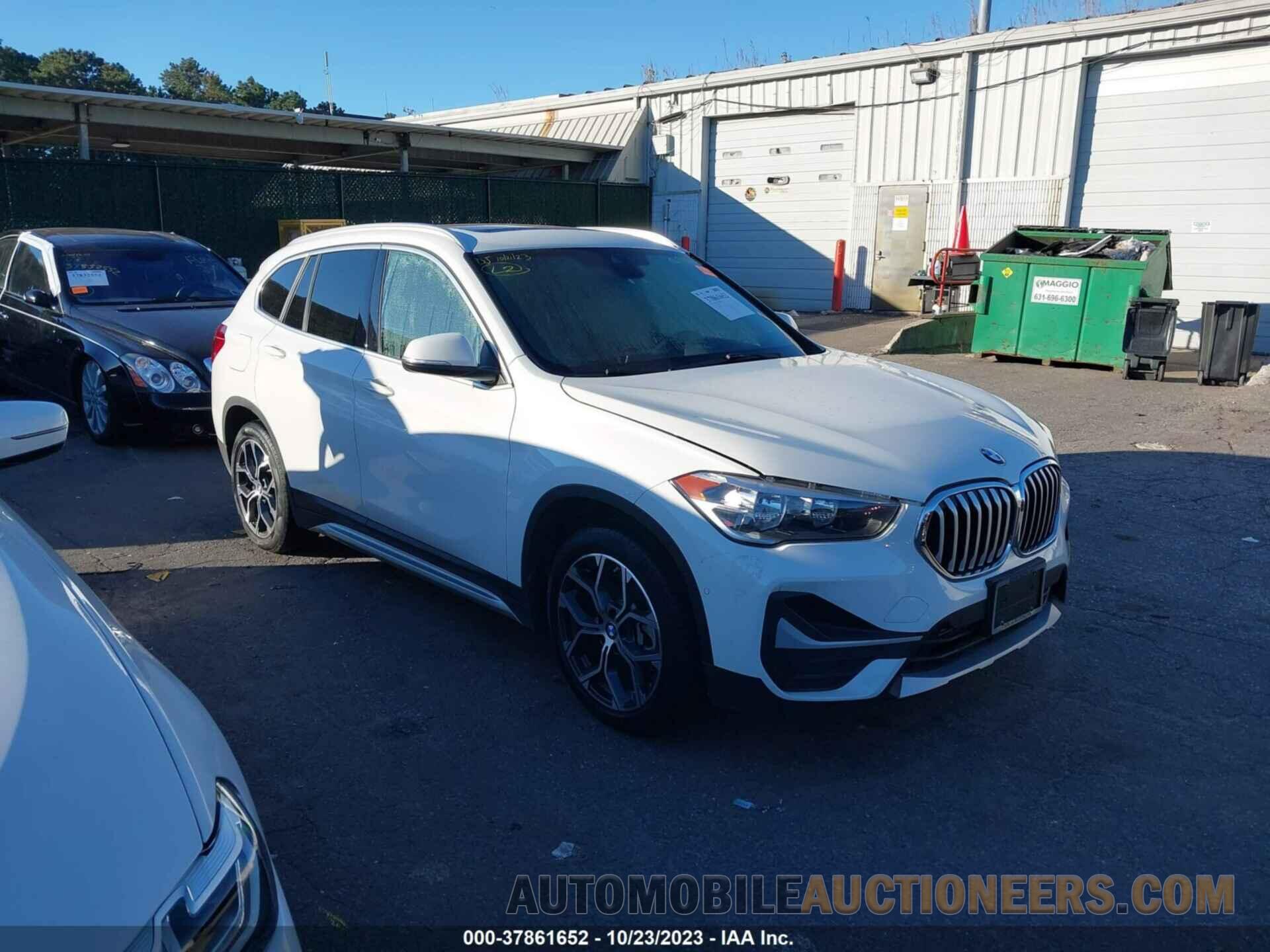 WBXJG9C03N5V11571 BMW X1 2022