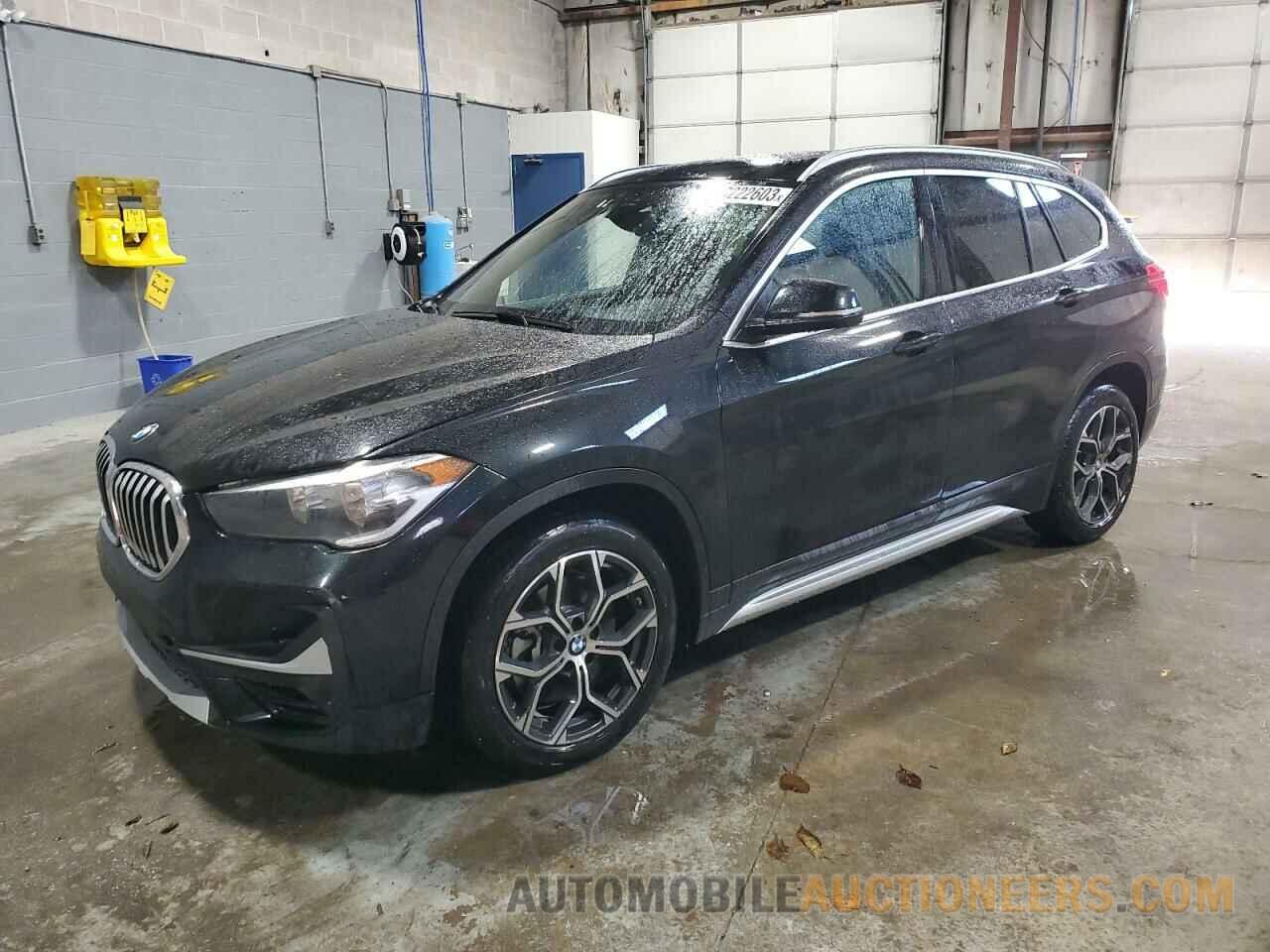 WBXJG9C03N5V35711 BMW X1 2022