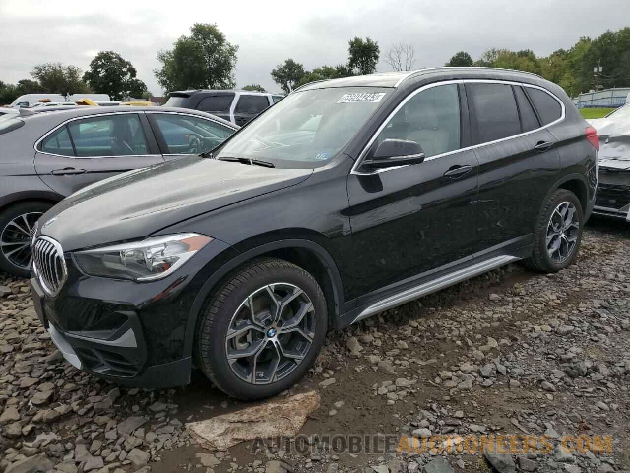 WBXJG9C03N5V41914 BMW X1 2022