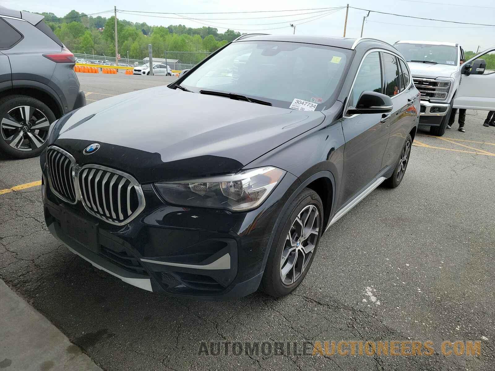 WBXJG9C04M5S55214 BMW X1 2021