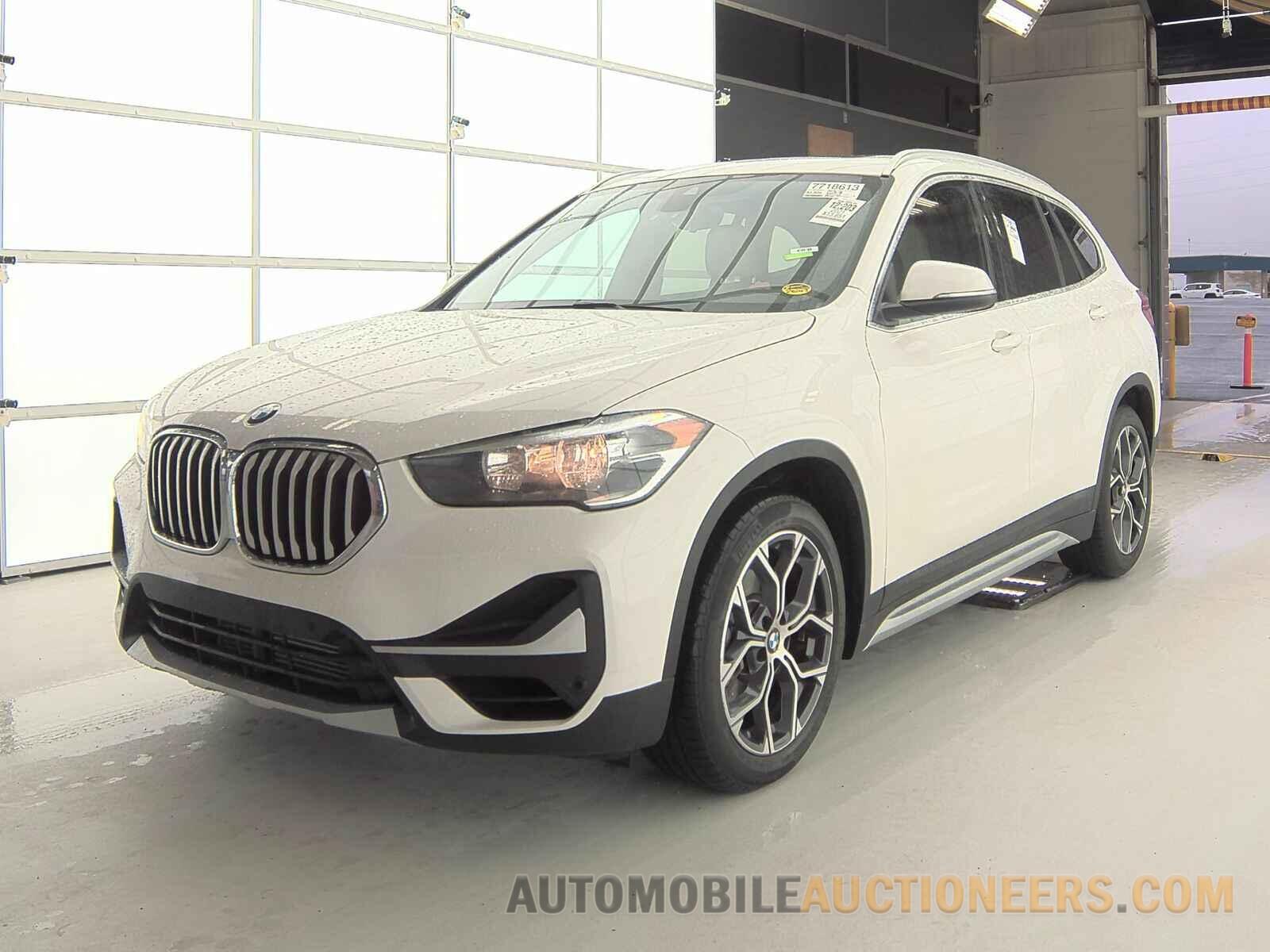 WBXJG9C04M5T86000 BMW X1 2021