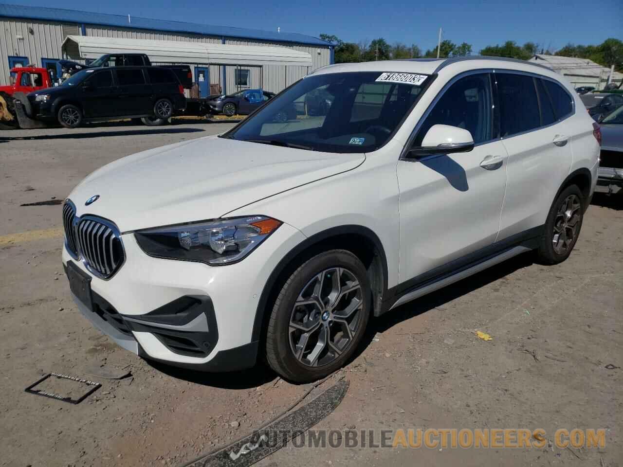 WBXJG9C04M5T96624 BMW X1 2021