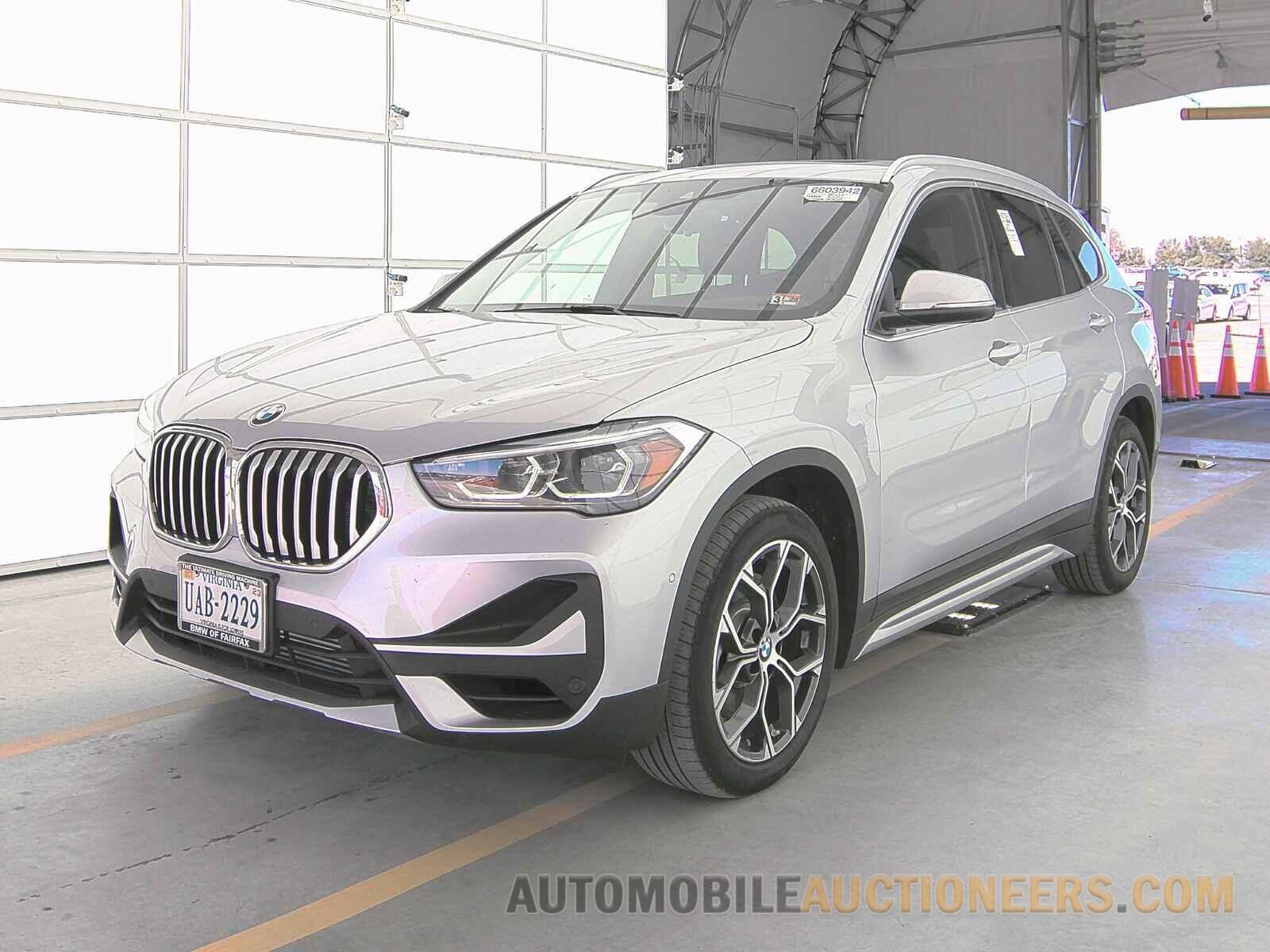 WBXJG9C05M5U13902 BMW X1 2021