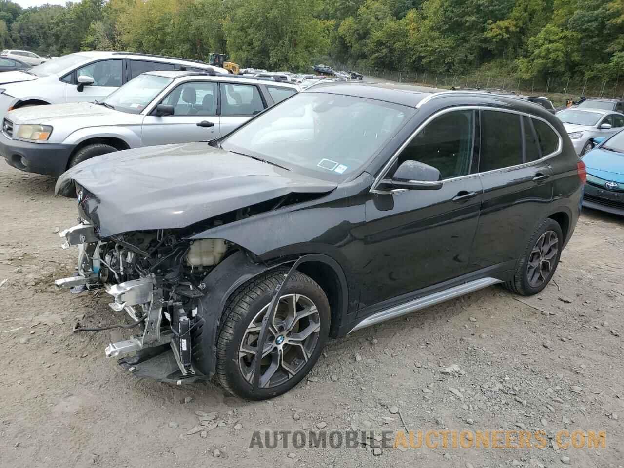 WBXJG9C05N5U60669 BMW X1 2022