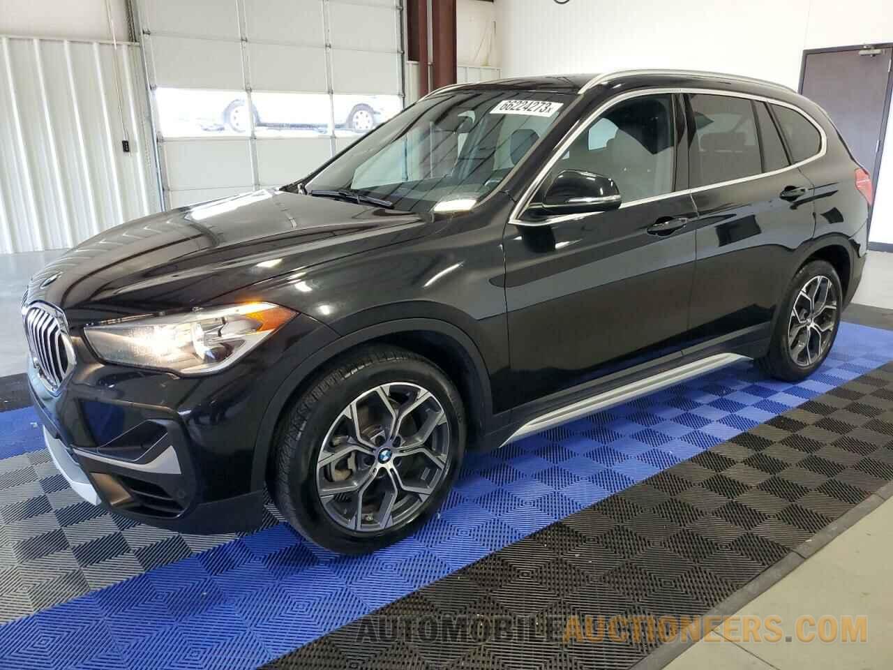 WBXJG9C05N5V44782 BMW X1 2022