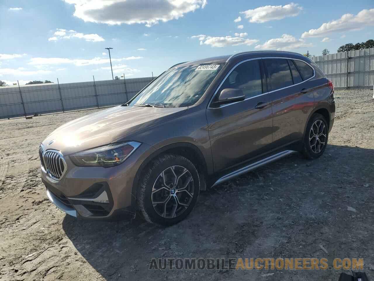 WBXJG9C06L5P15035 BMW X1 2020