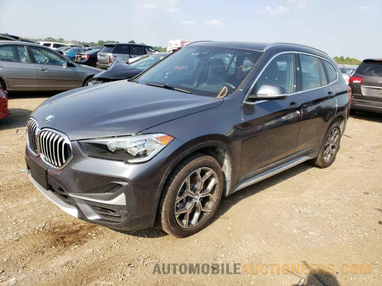 WBXJG9C06M5S09108 BMW X1 2021