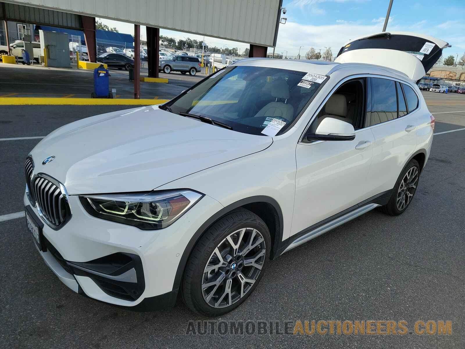 WBXJG9C06M5S58924 BMW X1 2021