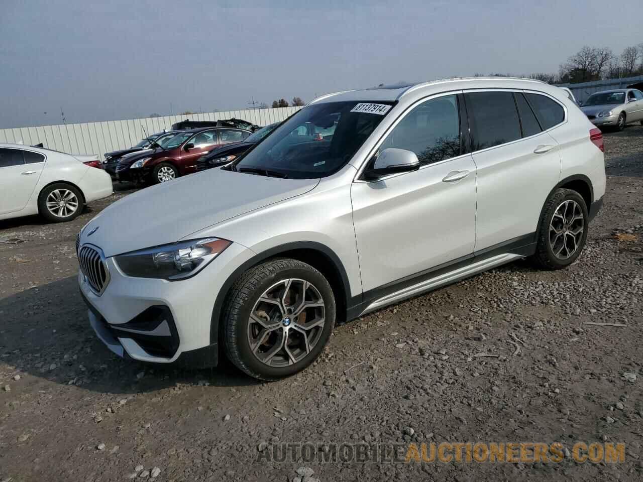 WBXJG9C06M5T64211 BMW X1 2021