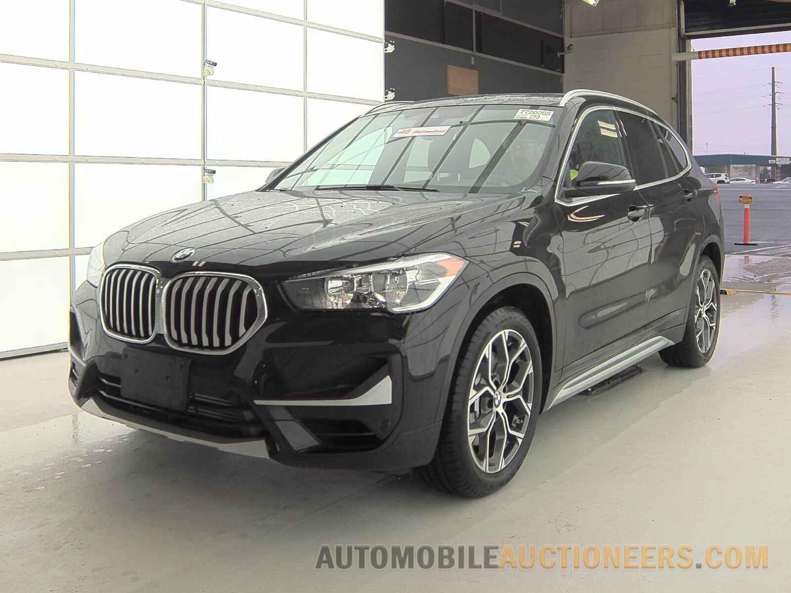 WBXJG9C07M5U03808 BMW X1 2021