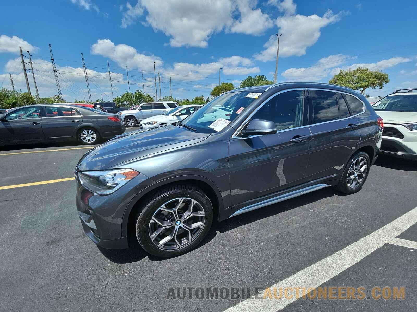 WBXJG9C08M5S92105 BMW X1 2021